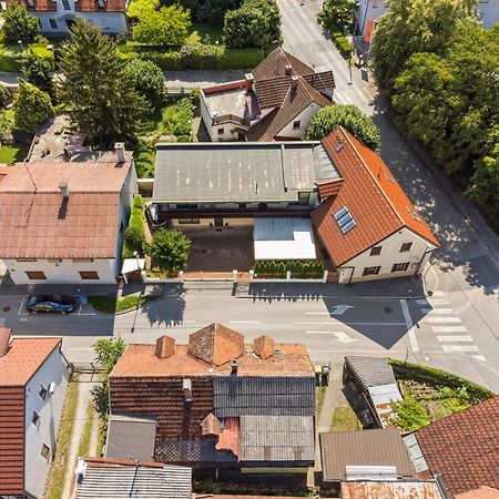 Appartement Bugabu Ljubljana Extérieur photo